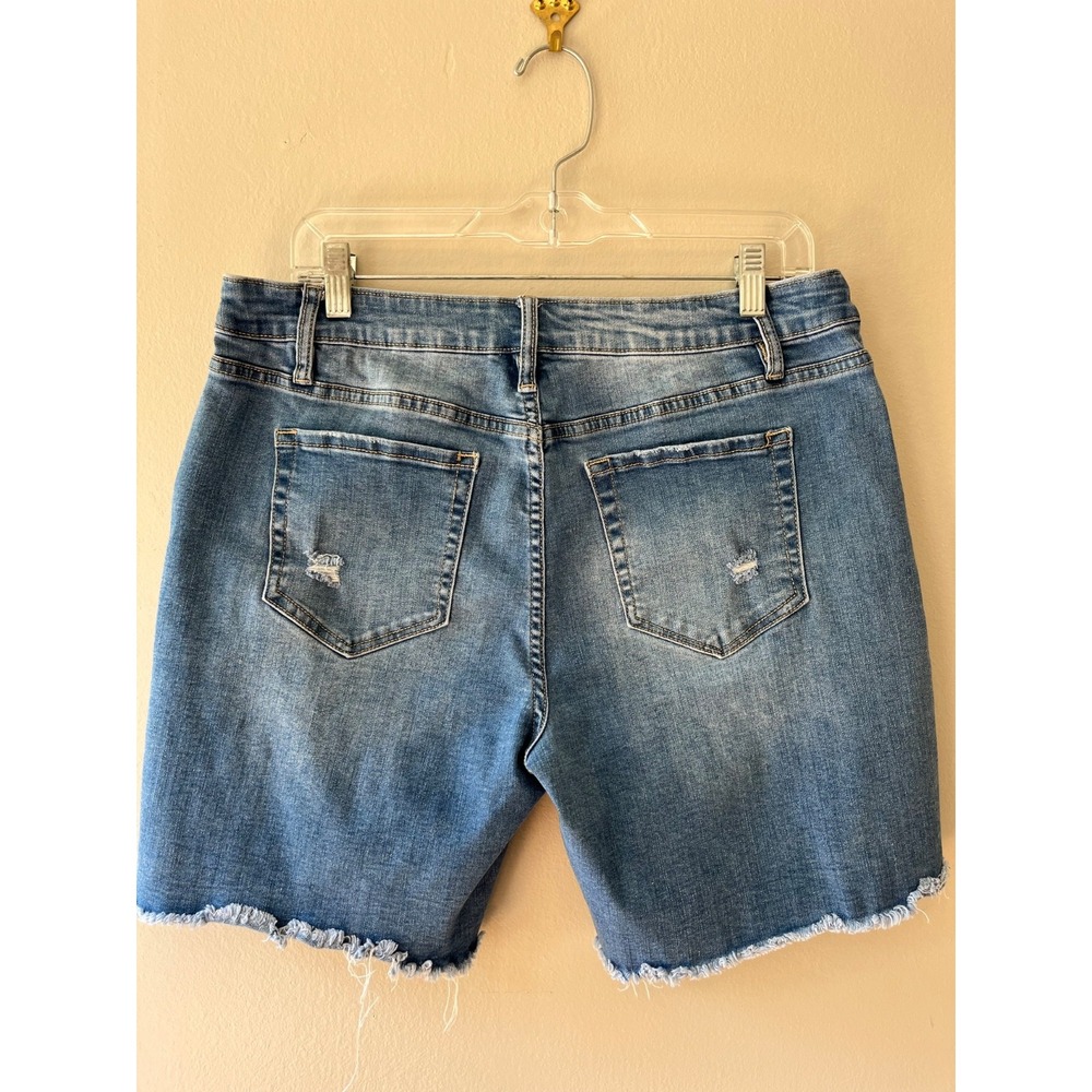 Sz 15/32 High Rise Dark Denim Stretch Distressed Shorts Dream Fit Pockets - Picture 2 of 9